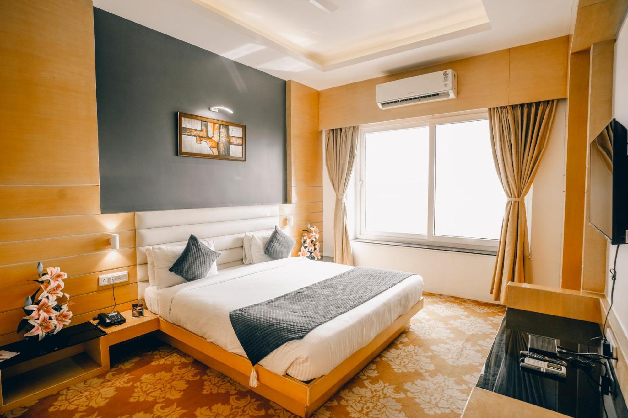 Imperial Heights Hotel Deoghar Kültér fotó